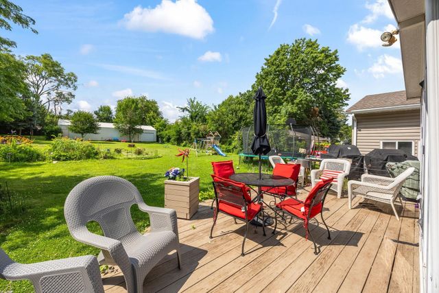 1800 E Ridgeway Avenue, Waterloo, IA 50702