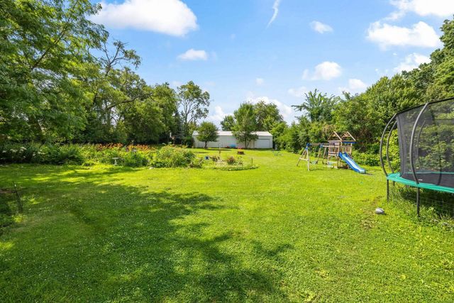 1800 E Ridgeway Avenue, Waterloo, IA 50702