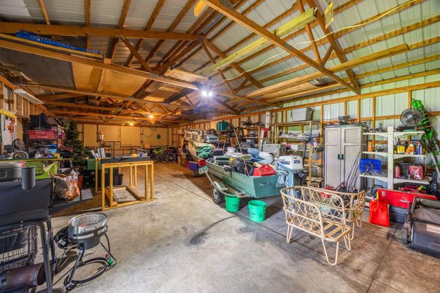 1800 E Ridgeway Avenue, Waterloo, IA 50702