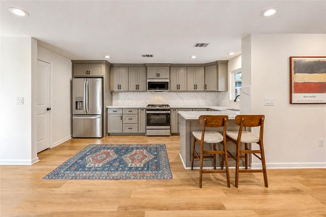 1006 Archer Street, Houston, TX 77009