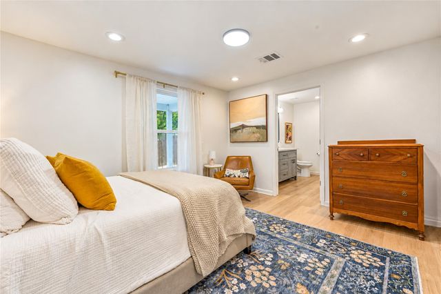 1006 Archer Street, Houston, TX 77009