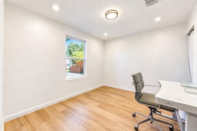 1006 Archer Street, Houston, TX 77009