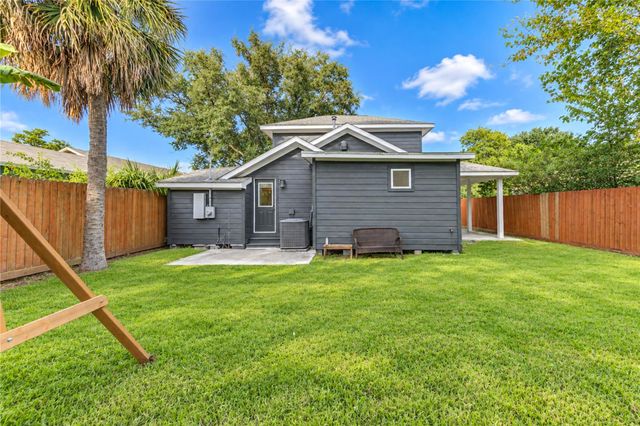 1006 Archer Street, Houston, TX 77009