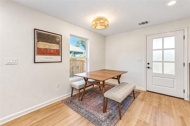 1006 Archer Street, Houston, TX 77009