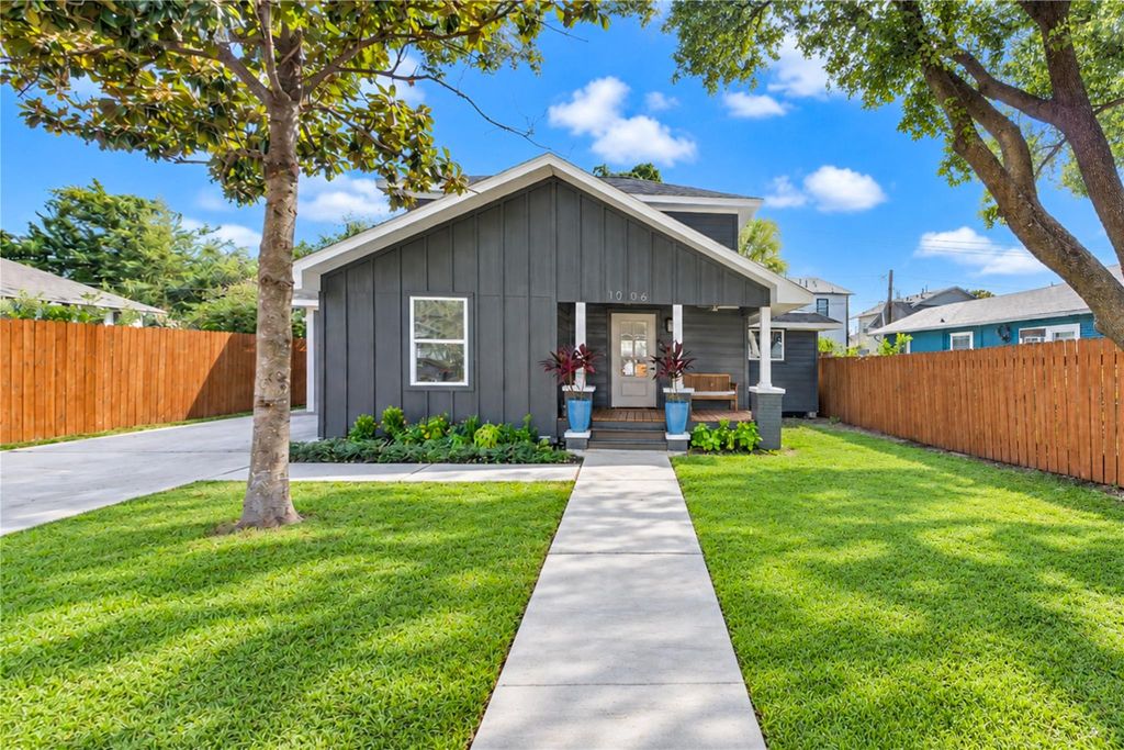 1006 Archer Street, Houston, TX 77009
