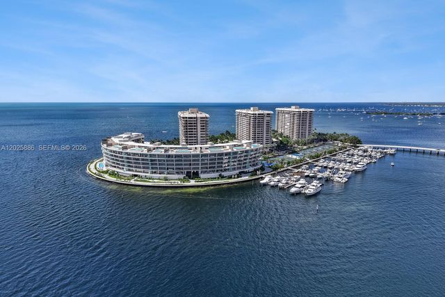 5 Grove Isle Drive PHL05, Coconut Grove, FL 33133