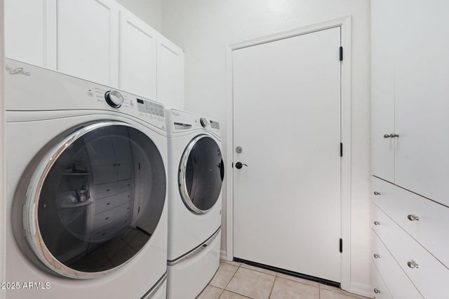 4409 E JANICE Way, Phoenix, AZ 85032