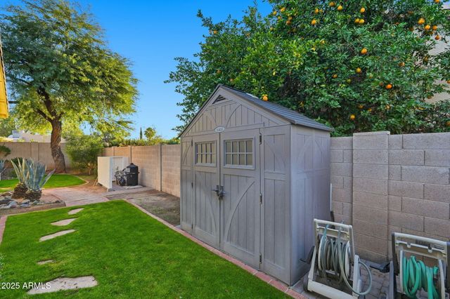 4409 E JANICE Way, Phoenix, AZ 85032