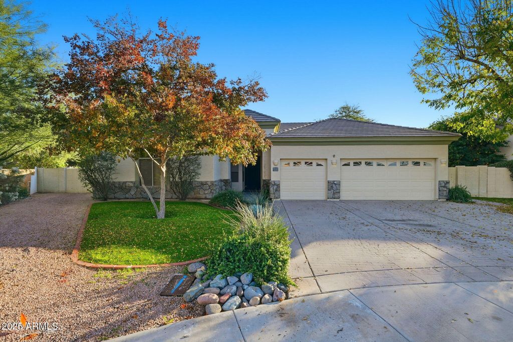 4409 E JANICE Way, Phoenix, AZ 85032