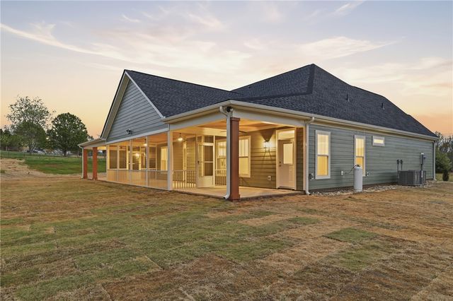 736 Stewart Gin Road, Liberty, SC 29657