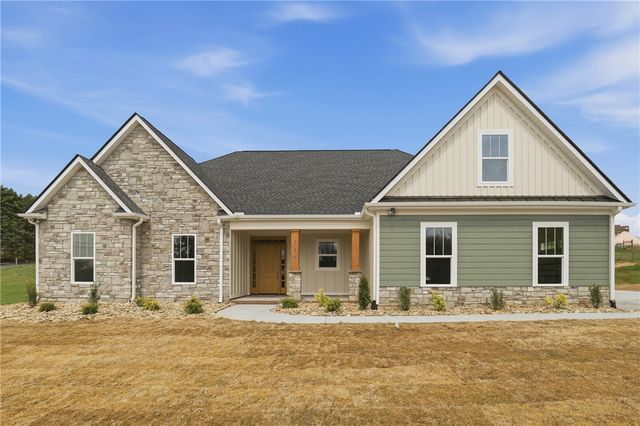 736 Stewart Gin Road, Liberty, SC 29657