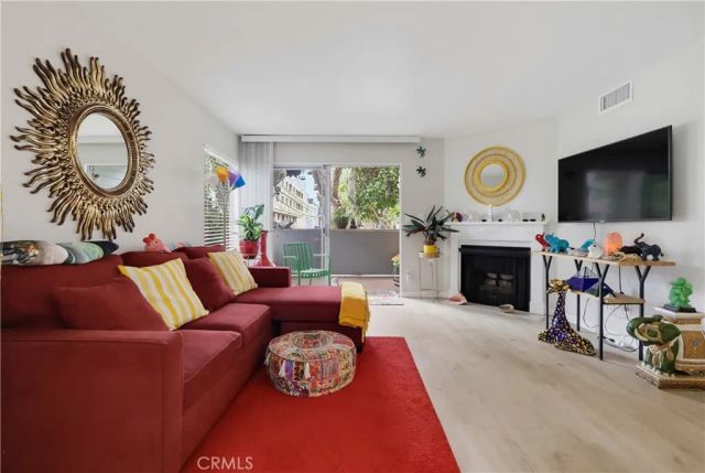 628 Daisy Avenue 222, Long Beach, CA 90802