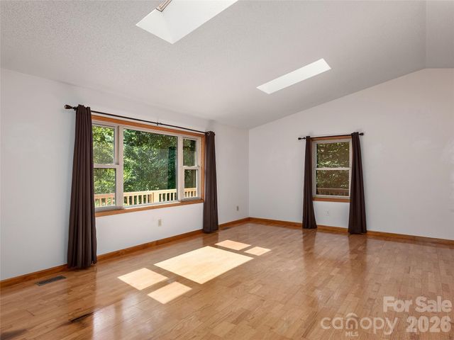 63 Independence Boulevard, Asheville, NC 28805