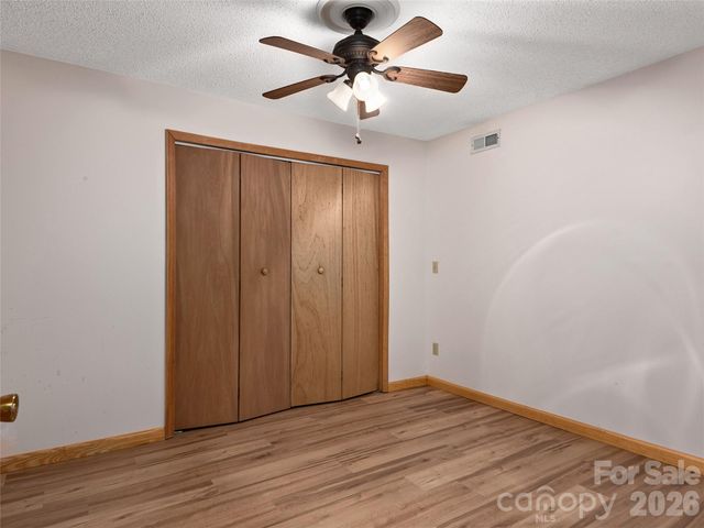 63 Independence Boulevard, Asheville, NC 28805
