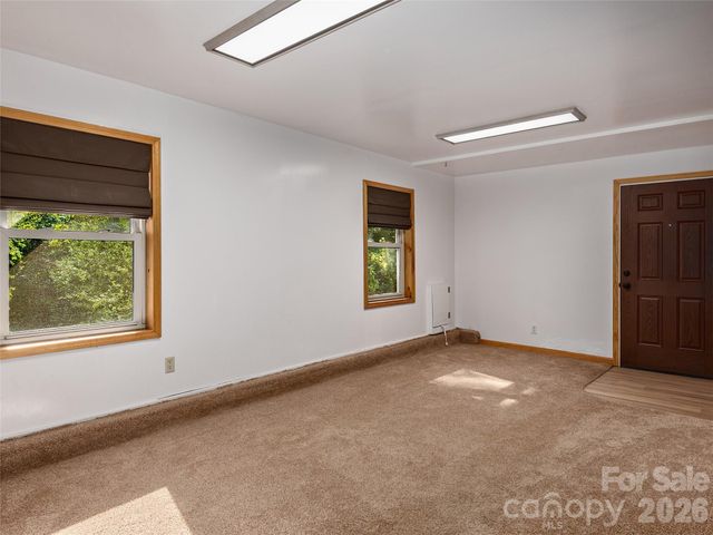 63 Independence Boulevard, Asheville, NC 28805