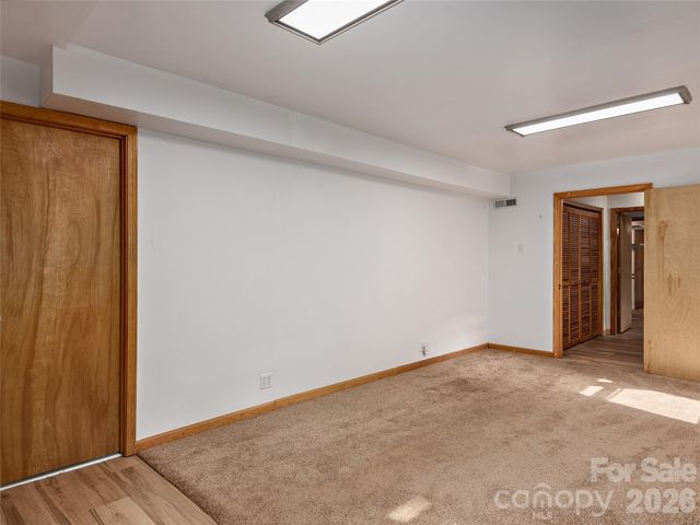63 Independence Boulevard, Asheville, NC 28805