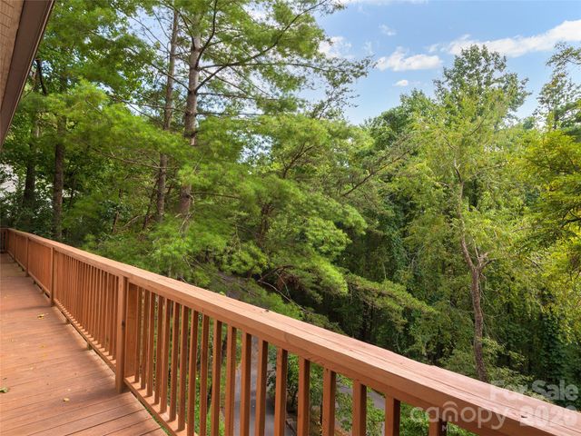 63 Independence Boulevard, Asheville, NC 28805