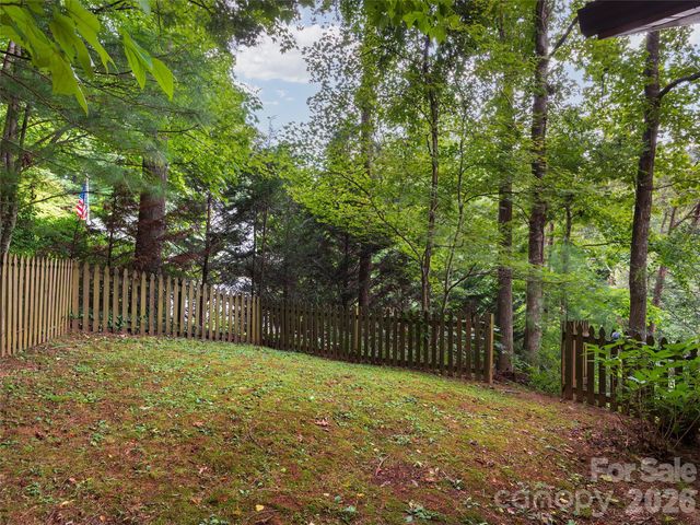 63 Independence Boulevard, Asheville, NC 28805