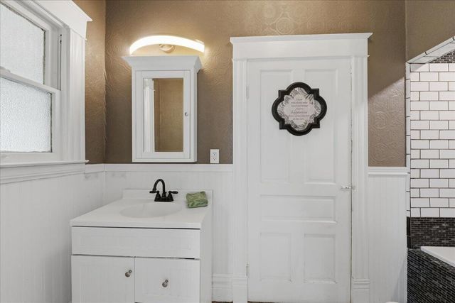 401 N Main Street, Williamstown, KY 41097