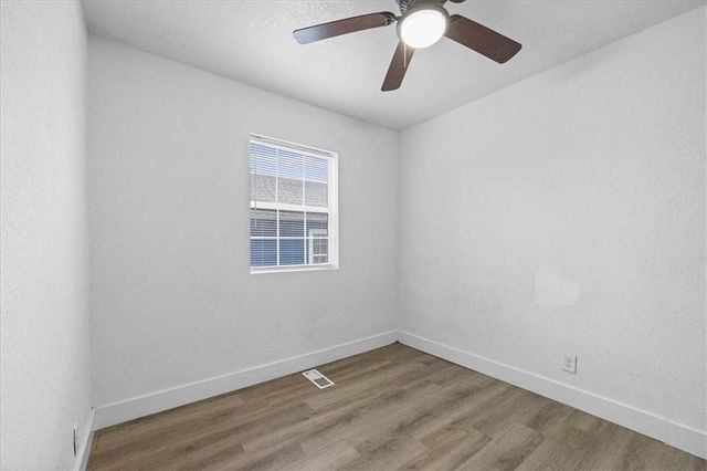 5517 E 30th Terrace, Kansas City, MO 64128