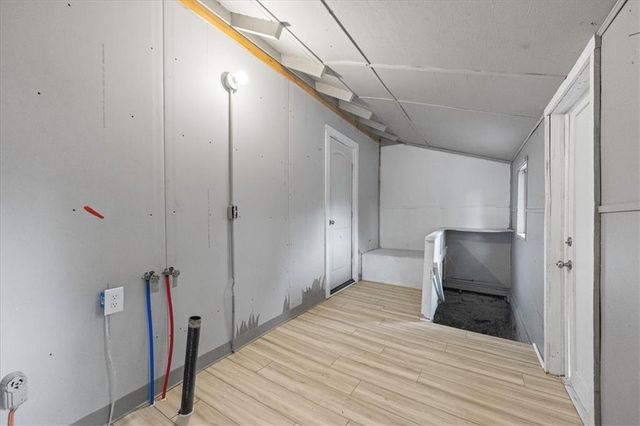 5517 E 30th Terrace, Kansas City, MO 64128