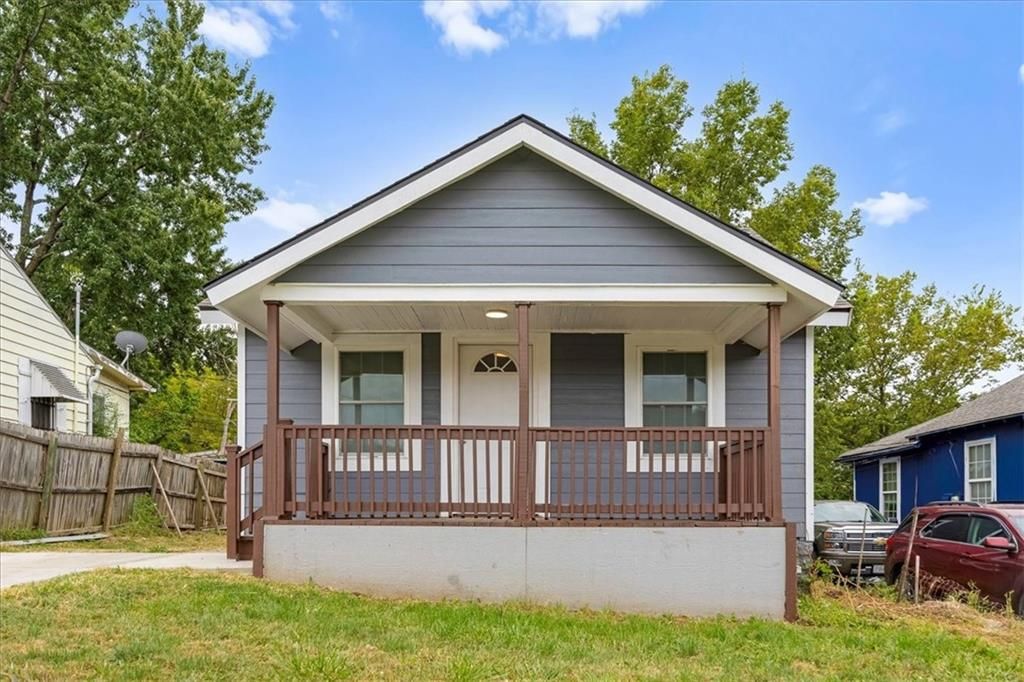 5517 E 30th Terrace, Kansas City, MO 64128