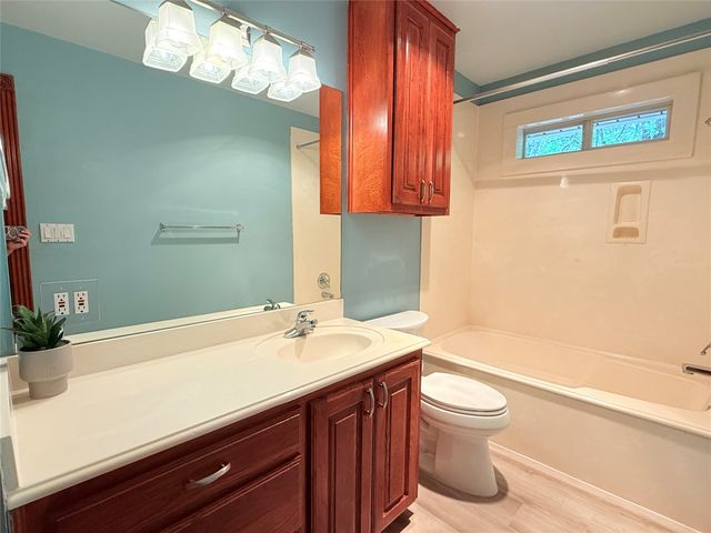 516 Wild Wood Drive, Decatur, TX 76234