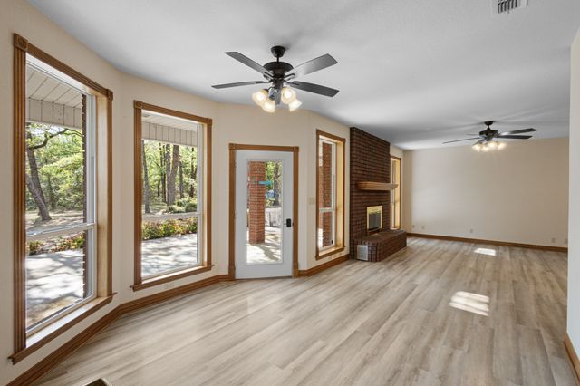 516 Wild Wood Drive, Decatur, TX 76234
