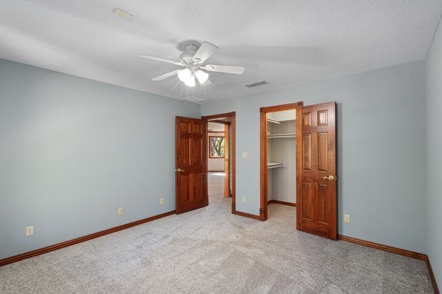 516 Wild Wood Drive, Decatur, TX 76234