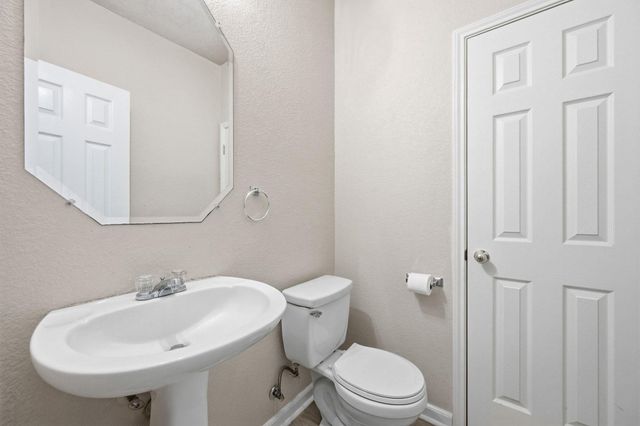 1716 Briarton LN, Round Rock, TX 78665