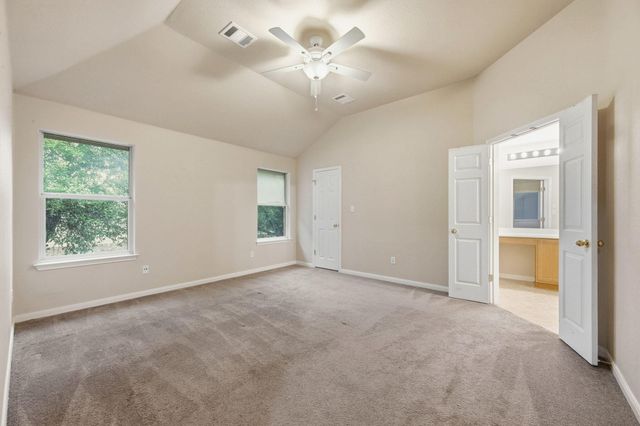 1716 Briarton LN, Round Rock, TX 78665