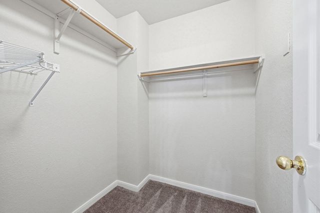 1716 Briarton LN, Round Rock, TX 78665