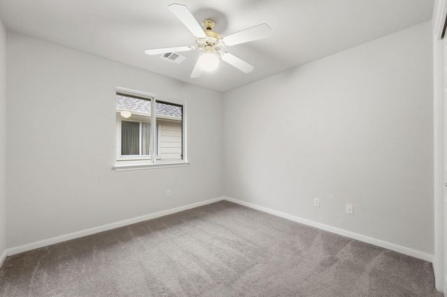 1716 Briarton LN, Round Rock, TX 78665