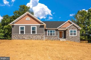 -17038 BROADFORDING, Hagerstown, MD 21740