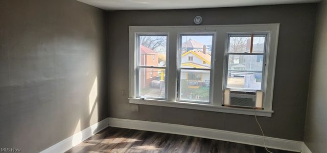 1514 Clermont Road, Cleveland, OH 44110