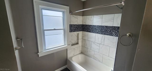 1514 Clermont Road, Cleveland, OH 44110