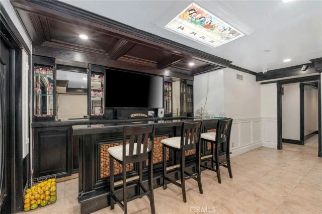 2639 Round, Los Angeles, CA 90032