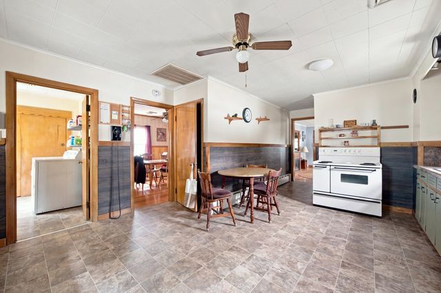 55 Park Ave, Ware, MA 01082