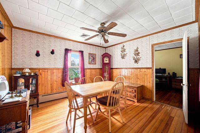 55 Park Ave, Ware, MA 01082