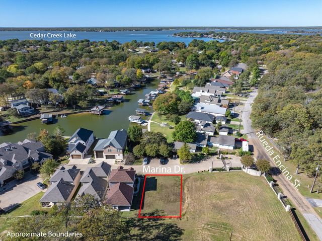 109 Marina Drive, Gun Barrel City, TX 75156
