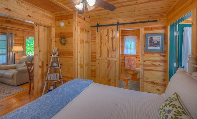 15 June Marie Lane, Murphy, NC 28906