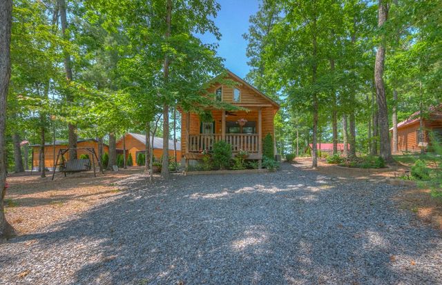 15 June Marie Lane, Murphy, NC 28906