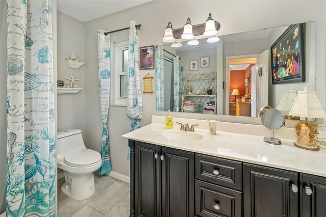 1207 78TH STREET NW, Bradenton, FL 34209