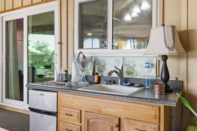 1207 78TH STREET NW, Bradenton, FL 34209