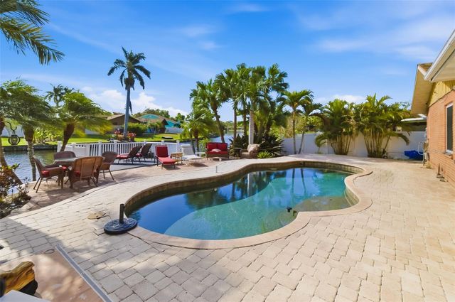 1207 78TH STREET NW, Bradenton, FL 34209