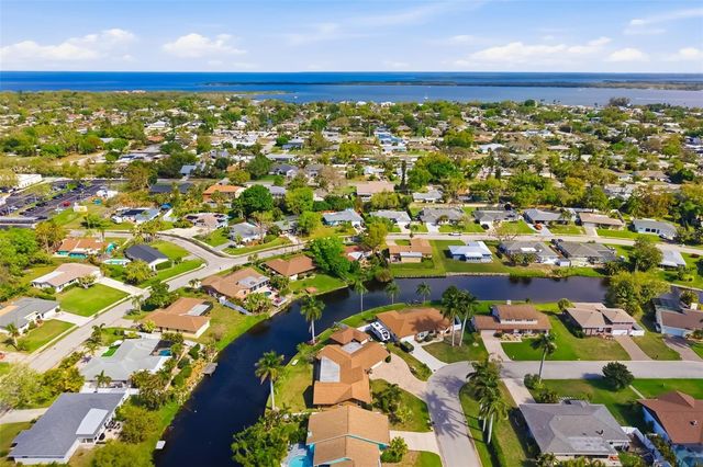 1207 78TH STREET NW, Bradenton, FL 34209