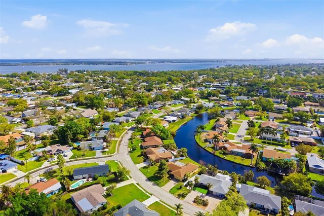 1207 78TH STREET NW, Bradenton, FL 34209