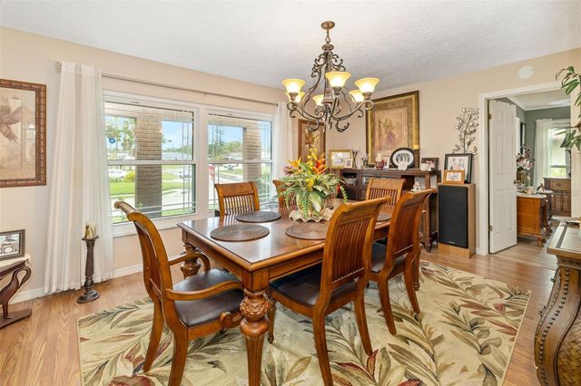 1207 78TH STREET NW, Bradenton, FL 34209