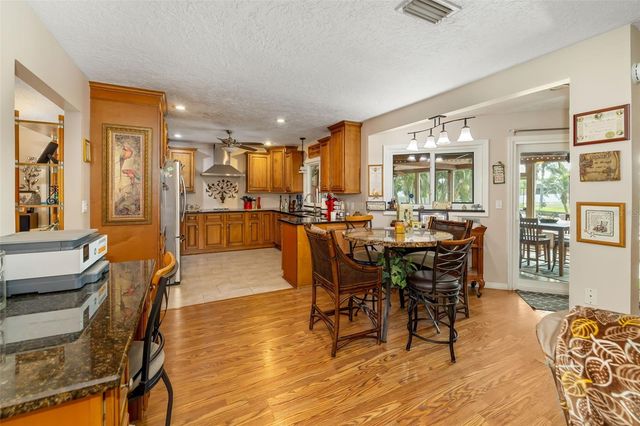 1207 78TH STREET NW, Bradenton, FL 34209