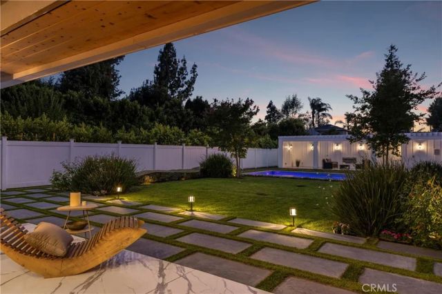 4637 Morella Avenue, Valley Village, CA 91607